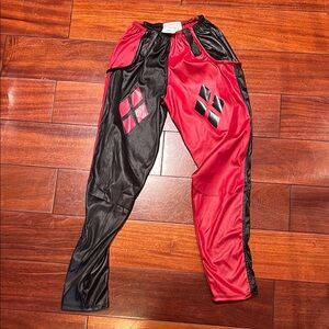 Small Red and Black Harley Quinn Bottom NWOT